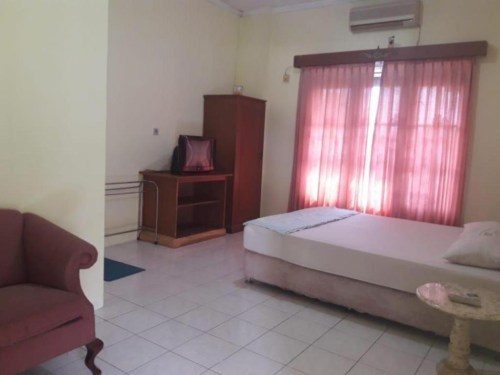 Hotel Puri Ageng Джокьякарта Экстерьер фото
